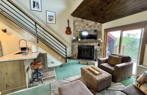 Lutsen House | Condo at Lutsen Mtn, Ski in Ski out, Hike, Bike, Ski, Swim, etc