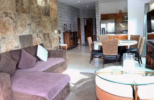 Puerto Aventuras Condo | Condo Bellmare B2 Bedroom Water front lagoon 3 steps to Pool.1 Min.from beach