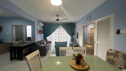 Alor Gajah Apartment | Condo D'Savoy @ Famosa, Malacca