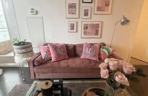 CityPlace Apartment | Condo downtown Toronto, parking (kid/pet friendly)