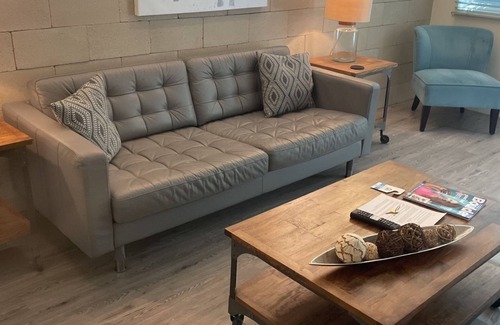 Mapleton Hill Condo | Condo in Downtown Boulder, walk to the Pearl Street Mall