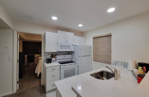 Englewood Condo | Condo In Dtc/centennial/greenwood Village Area - Perfect Locataion