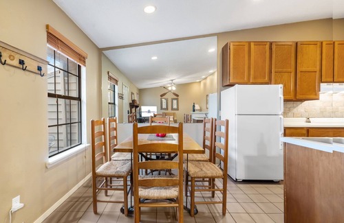 Kimberling City Condo | Condo in Kimberling City-Peaceful Ozark Views-Near Table Rock-Free Attraction Tickets