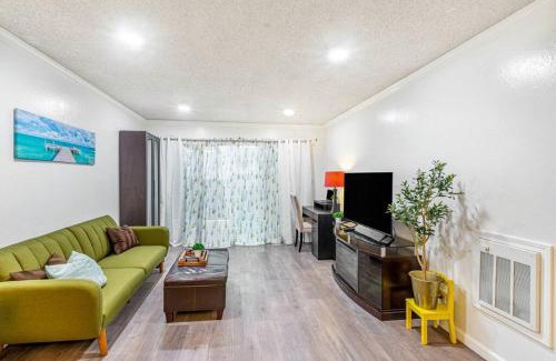 Grand Lake Apartment | Condo in Most sought after neighborhoods
