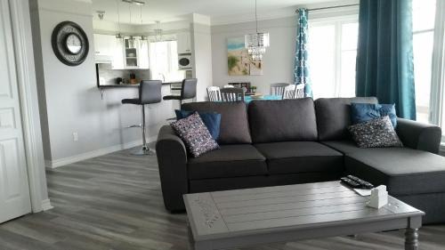 Saint Donat Apartment | Condo Lac Archambault 295