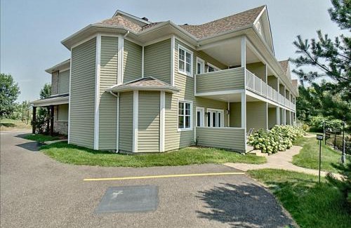 Bromont Apartment | Condo Le Champlain - 105
