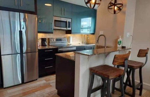 Isla Verde Condo | Condo Nappa San Juan Oceanview, Isla Verde Beach, 26 Ft Balcony Overlooking City