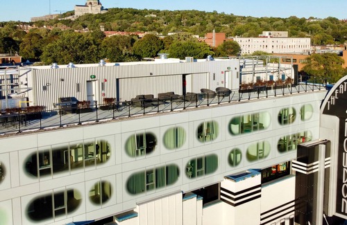 Cote-Des-Neiges—Notre-Dame-De-Grace Apartment | Condo New 5th floor ☼ View & AC ☼ Terrace ☼ Office