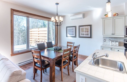 Mont-Tremblant Condo | Condo on Golf near Bike Trail w/2 Bdrm 2 Bath