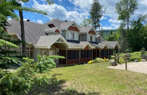 Mont-Tremblant Apartment | Condo on Golf near Bike Trail w/2 Bdrm 2 Bath