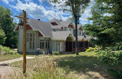 Mont-Tremblant Apartment | Condo on Golf near Bike Trail w/2 Bdrm 2 Bath