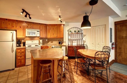 Mont-Tremblant Condo | Condo - on the mountain, surrounded by nature, Ski-in/out