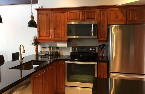 Mont-Tremblant Condo | Condo Renovated 2 Bedroom In Le Plateau.