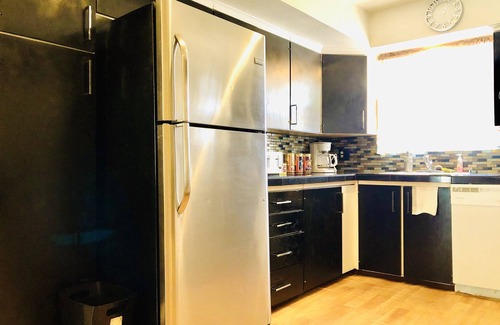 Beverly Green Condo | Condo,Sale,Strip,3BR,Pool,LasVegas,LVCCwalk,bestSpot,july4th,independenceday