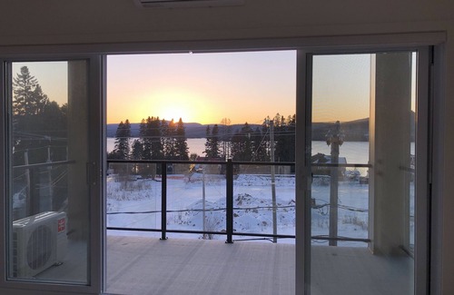 Saint Donat Apartment | Condo Tout-confort Pour Profiter des Plaisirs de Saint-donat