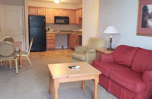 Georgetown Condo | Condo Unit #11 on Longview Golf Club