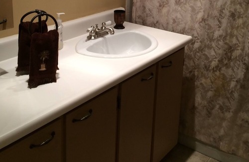 Sutton Condo | CONDO VAL SUTTON (ski 2 minutes away )(walking distance)