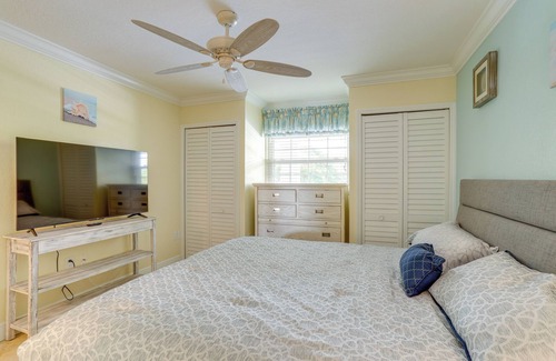 Capri Isle Condo | Condo w/ Gulf Access Near Treasure Island Beach!
