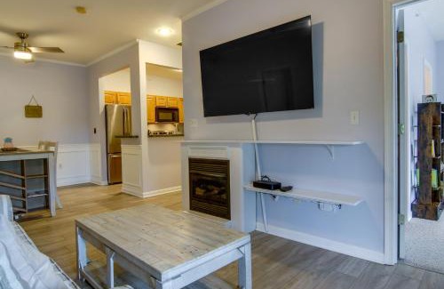 Rehoboth Beach Apartment | Condo with Pool Access about 2 Mi to Rehoboth Beach!