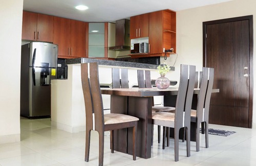 Kennedy Apartment | Condominio Colon Square, Apartamento Lujoso