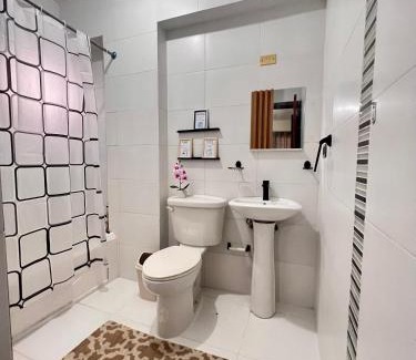 Vista Hermosa Apartment | Condominio Emilia