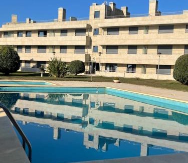 Viana do Castelo Apartment | Condominio encantador, com piscina e vista mar - Ocean View Apartment