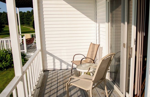 Poland Condo | Condos at Fairlawn