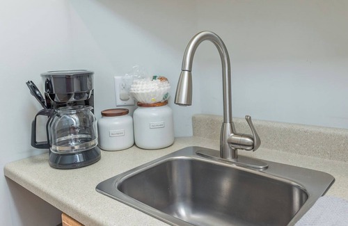 Shenandoah Apartment | Conductor's Suite at the Depot in charming Shenandoah