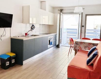 Porto Potenza Picena Apartment | Conero-Alba al Mare-Delfino-1 min a piedi dal mare