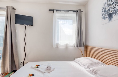 Grand Lyon Apartment | Confluence - Superb pied à terre with private parking