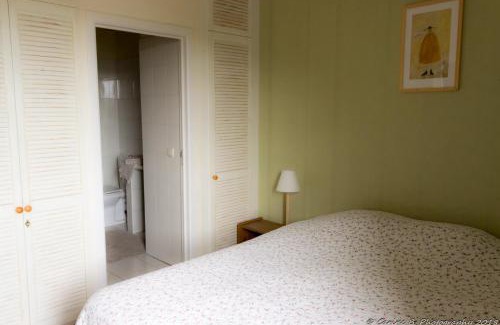 Walcourt House | Confluences