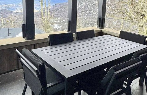 Lanin National Park Ski Chalet | Confort and design: Ski in/out home with stunning views