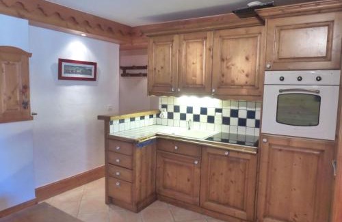 Meribel Village Apartment | Confortable 3 pièces 4 pers. face aux pistes avec accès piscine à Méribel Village - FR-1-411-618