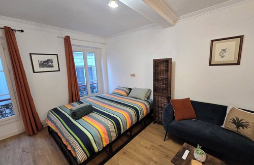 Saint-Vincent-de-Paul Apartment | Confortable Près des Transports