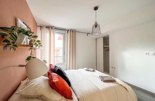 Lalande-Grand Selve Apartment | Confortable T2 pour 4 voyageurs, parking privé et terrasse