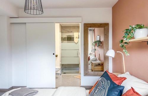 Lalande-Grand Selve Apartment | Confortable T2 pour 4 voyageurs, parking privé et terrasse