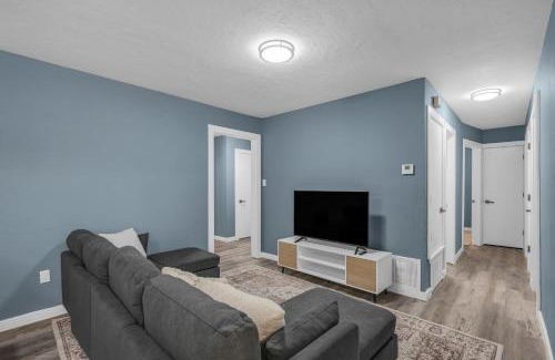 Lawton House | Confy and Cozy - Brand NEW Home