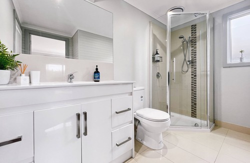 Kilcunda House | Connect with nature, beaches, stunning views, skate parks, walks & bike trails.