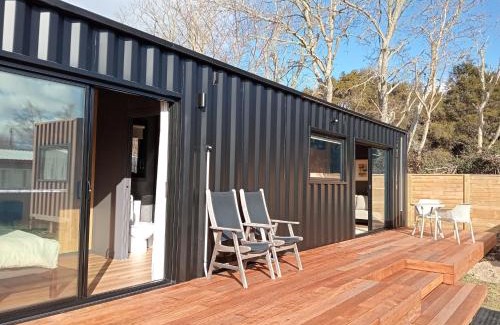 Kapiti Island House | Container Stay - Taupo