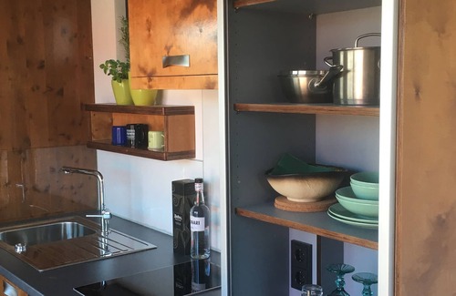 Scheuerfeld House | Container Tiny House mit Parkplatz, Glasfaser, Netflix, Veranda