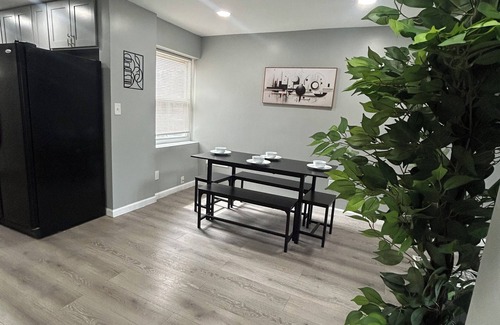 Northwest Philadelphia Apartment | Contemporary 3-Bedroom, 2-Bathroom House, with Backyard & Patio