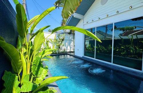 Sa Khu House | Contemporary 3bd Safari Pool Villa Near Nai Yang Beach