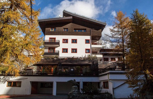 Cervinia Apartment | Contemporary Apartment in Breuil-Cervinia near Ski Area