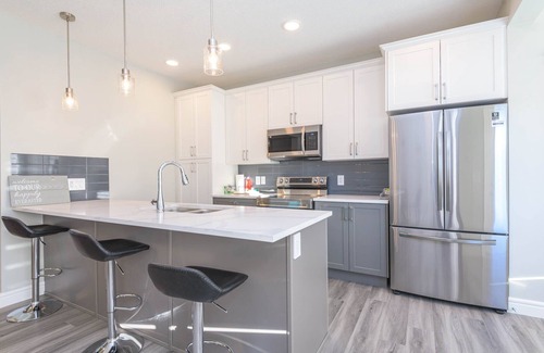 Southwest Edmonton House | Contemporary Classic Home 2 minutes from a beautiful park!