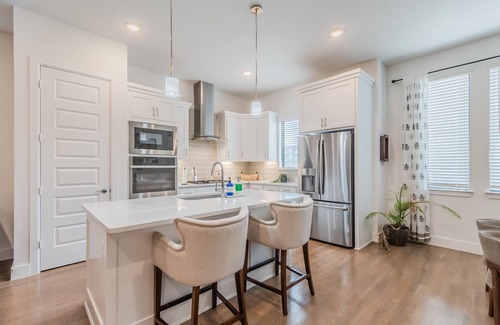 Plano House | Contemporary Home with Office, Centrally Located