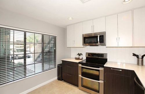 South Scottsdale Condo | Contemporary Scottsdale Condo Near Old Town & McCormick Ranch