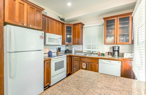 The Meadows Condo | Contemporary Seaside Cottage with a Private Hot Tub & Shared, Heated Pool