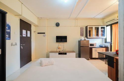 Kebagusan Apartment | Contemporary Studio at Kebagusan City Apartment By Travelio