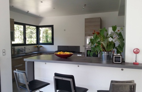 Assas Villa | Contemporary villa in a large Mediterranean-type landscape garden