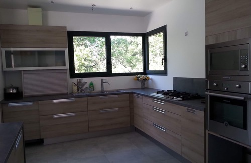 Assas Villa | Contemporary villa in a large Mediterranean-type landscape garden